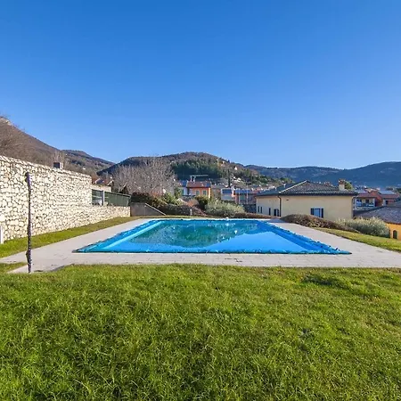 Apartment Bevilacqua Nuovo Bilocale Modernopiscina Caprino Veronese