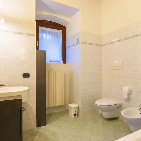 Bevilacqua Nuovo Bilocale Modernopiscina Caprino Veronese