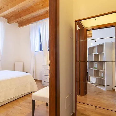 Bevilacqua Nuovo Bilocale Modernopiscina Apartment